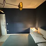 Jackie Apartment
