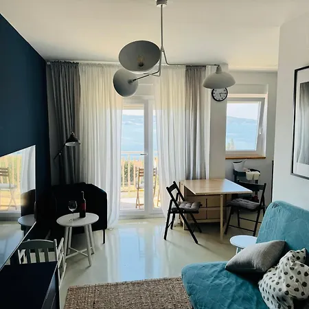 Jackie Apartment *