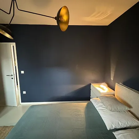 Jackie Apartment